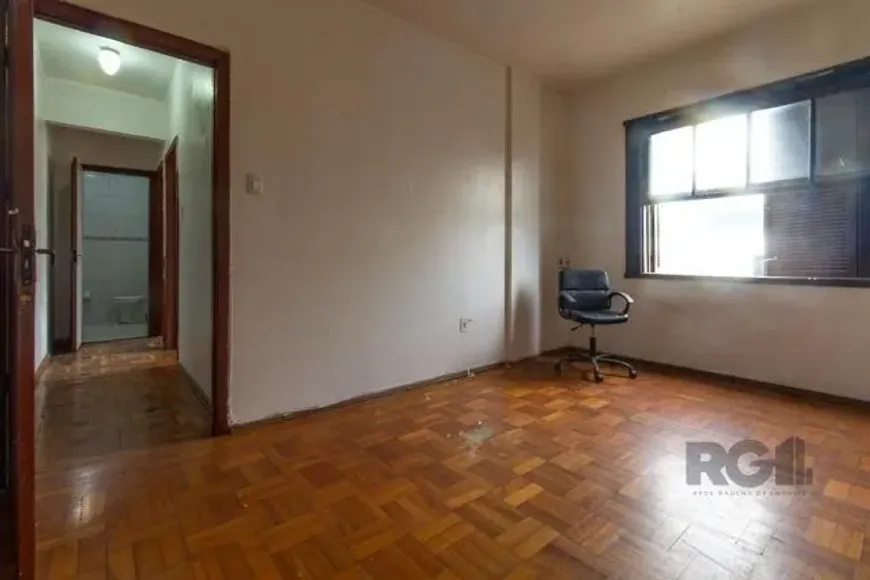 Foto 1 de Apartamento com 3 Quartos à venda, 73m² em Floresta, Porto Alegre