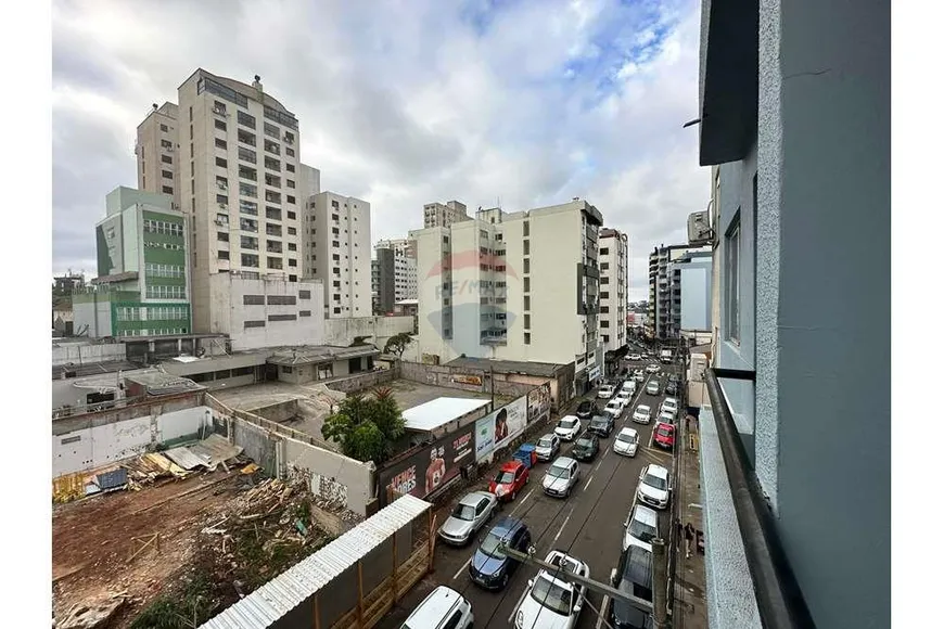 Foto 1 de Apartamento com 1 Quarto para alugar, 35m² em Centro, Passa Sete