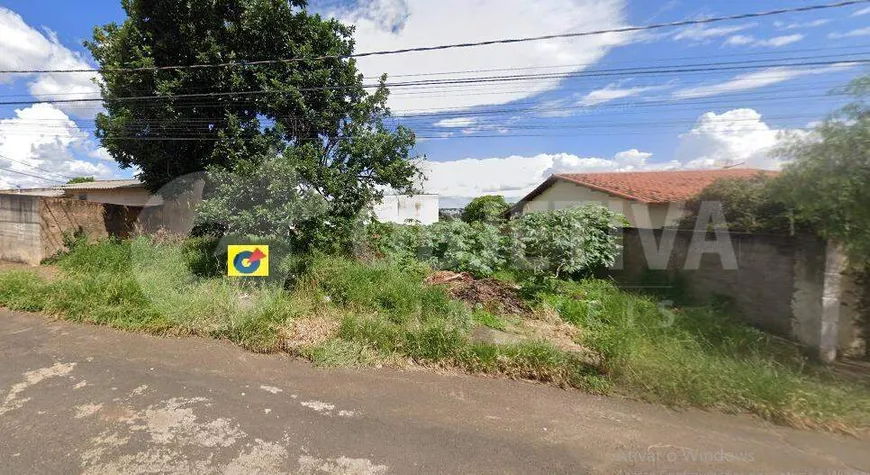 Foto 1 de Lote/Terreno à venda, 600m² em Lagoinha, Uberlândia