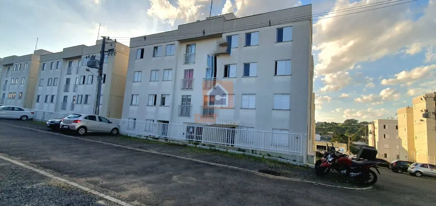 Foto 1 de Apartamento com 3 Quartos à venda, 45m² em Órfãs, Ponta Grossa