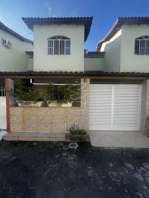Foto 1 de Casa de Condomínio com 2 Quartos à venda, 70m² em Centro, Itaboraí