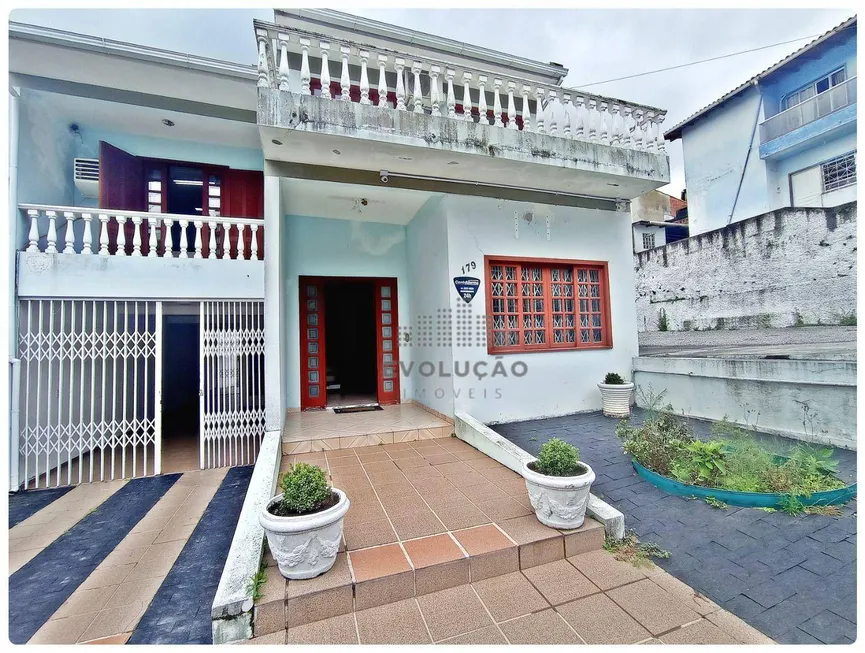 Foto 1 de Casa com 3 Quartos para alugar, 290m² em Centro, Florianópolis