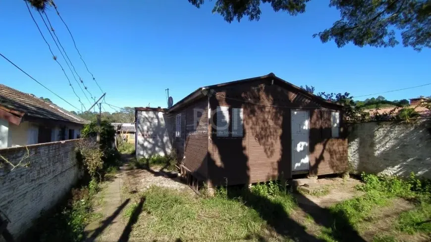 Foto 1 de Casa com 2 Quartos à venda, 50m² em Ponta Grossa, Porto Alegre