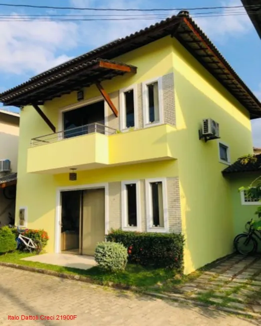 Foto 1 de Casa de Condomínio com 4 Quartos à venda, 150m² em Buraquinho, Lauro de Freitas