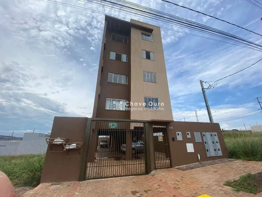 Foto 1 de Apartamento com 2 Quartos à venda, 50m² em Floresta, Cascavel