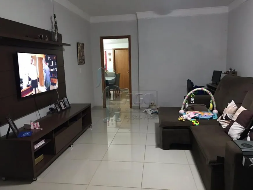 Foto 1 de Casa com 3 Quartos à venda, 206m² em Centro, Serrana