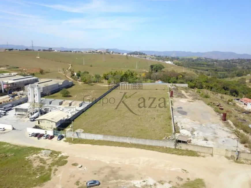 Foto 1 de Lote/Terreno à venda, 12000m² em Bairro do Grama, Caçapava