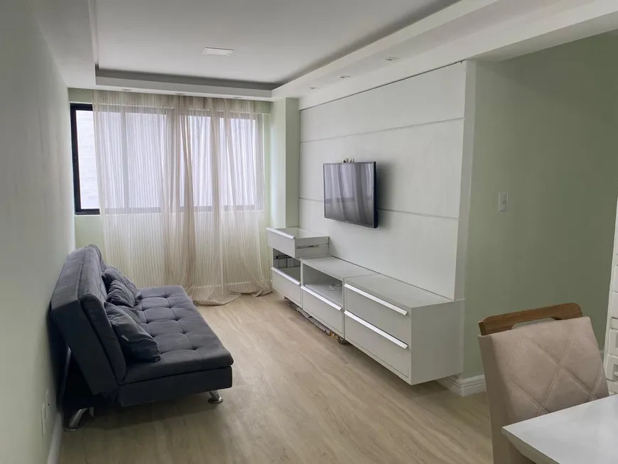 Foto 1 de Apartamento com 2 Quartos para venda ou aluguel, 46m² em Madalena, Recife
