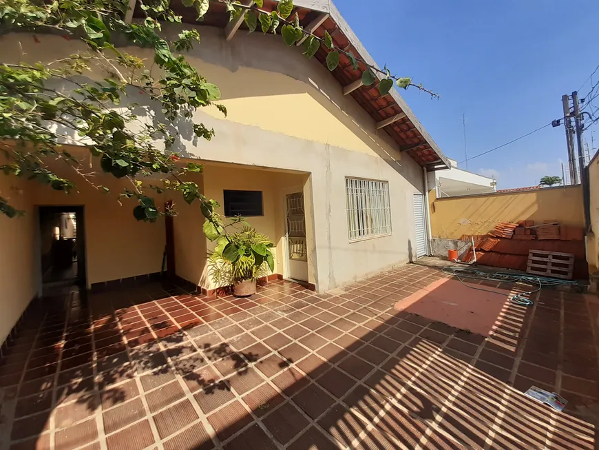 Foto 1 de Casa com 4 Quartos à venda, 170m² em Jardim Santa Genebra, Campinas