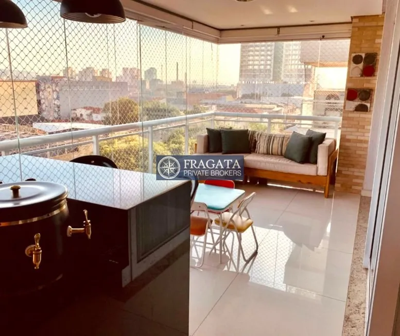 Foto 1 de Apartamento com 3 Quartos à venda, 162m² em Vila Romana, São Paulo