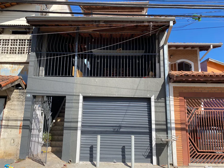 Foto 1 de Casa com 2 Quartos para alugar, 80m² em Jardim Santa Inês I, São José dos Campos