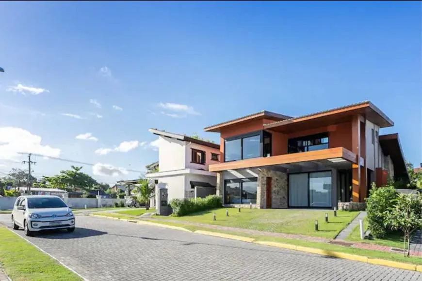 Foto 1 de Casa de Condomínio com 4 Quartos à venda, 322m² em Morro das Pedras, Florianópolis