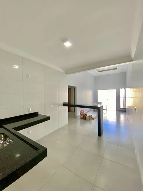 Foto 1 de Casa com 3 Quartos à venda, 71m² em Goiania 2, Goiânia