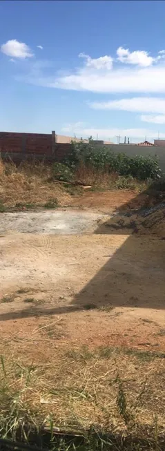 Foto 1 de Lote/Terreno à venda em Prolongamento Jardim Angela Rosa, Franca