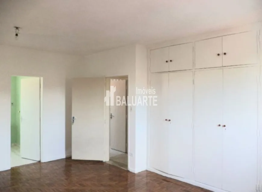 Foto 1 de Sobrado com 5 Quartos à venda, 245m² em Campo Belo, São Paulo