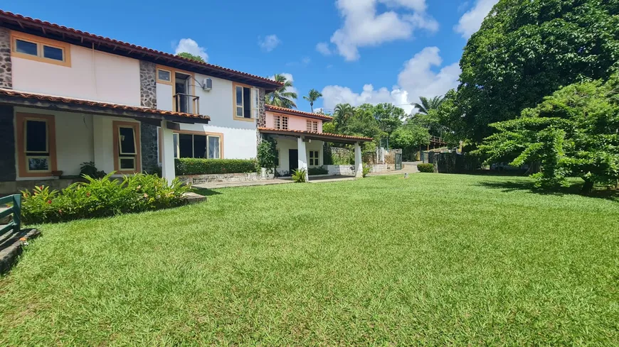 Foto 1 de Casa de Condomínio com 5 Quartos à venda, 350m² em Estrada do Coco, Lauro de Freitas