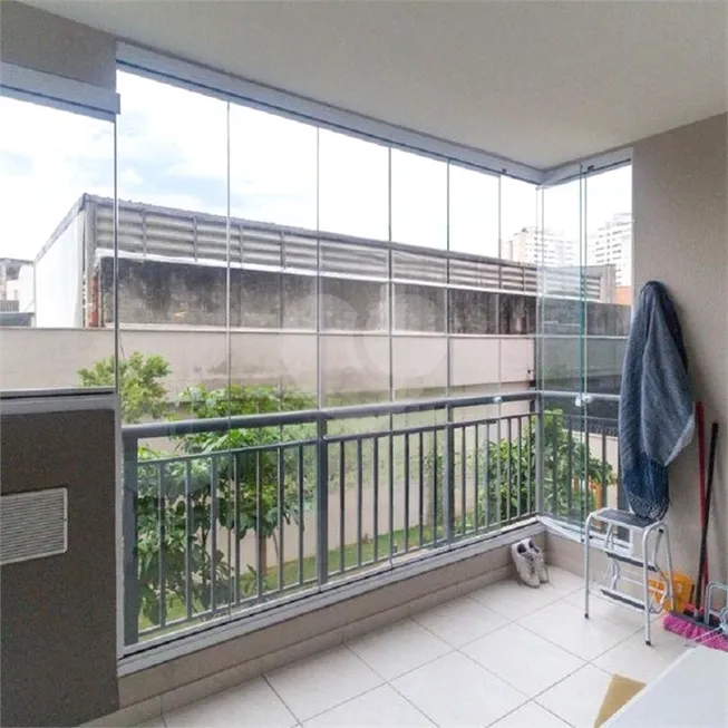 Foto 1 de Apartamento com 2 Quartos à venda, 34m² em Cambuci, São Paulo