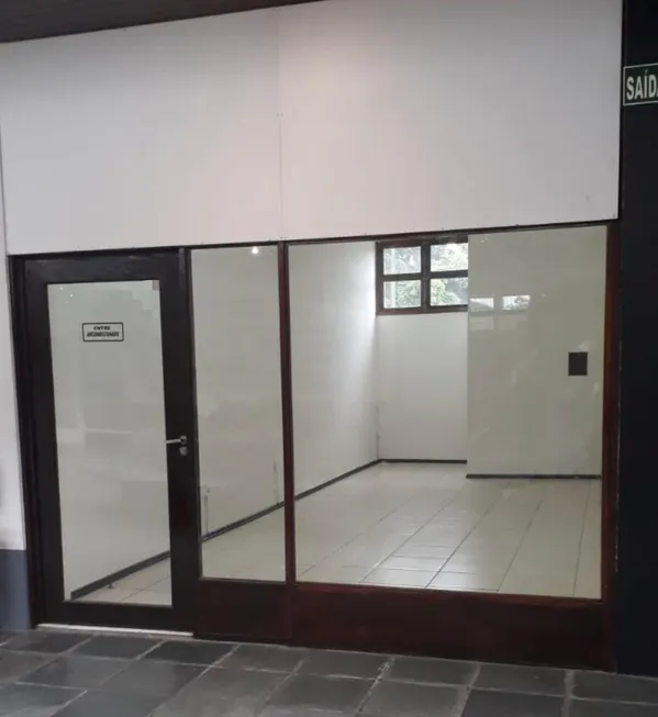 Foto 1 de Sala Comercial para alugar, 31m² em Glória, Joinville