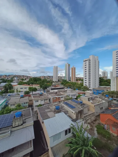 Foto 1 de Apartamento com 3 Quartos à venda, 67m² em Casa Amarela, Recife