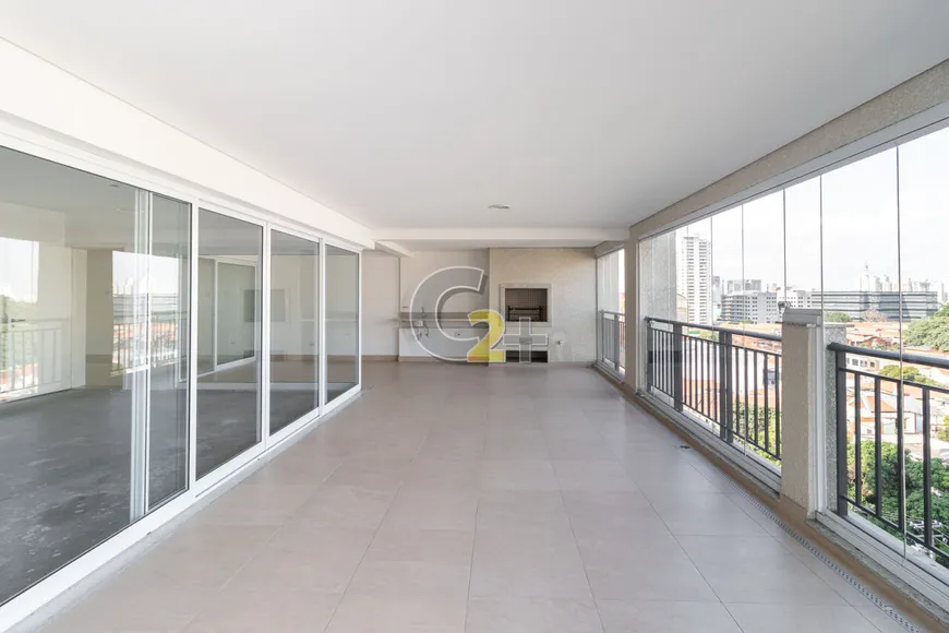 Foto 1 de Apartamento com 4 Quartos à venda, 244m² em Barra Funda, São Paulo