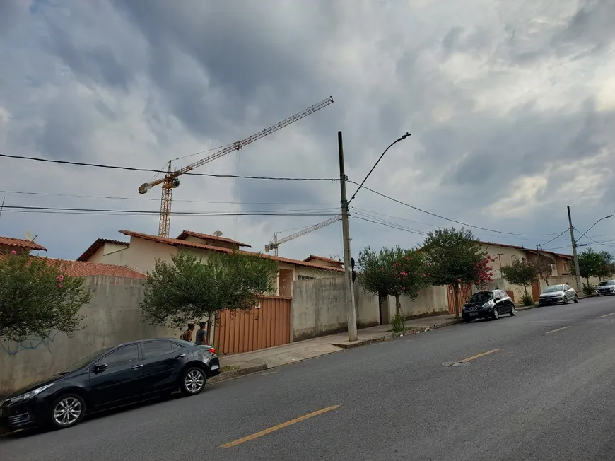 Foto 1 de Casa de Condomínio com 2 Quartos à venda, 60m² em Juliana, Belo Horizonte