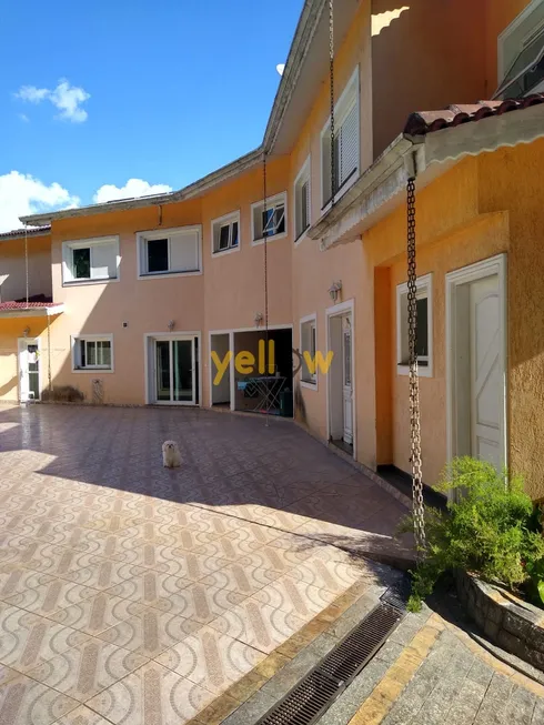 Foto 1 de Casa de Condomínio com 5 Quartos à venda, 1490m² em Caputera, Arujá