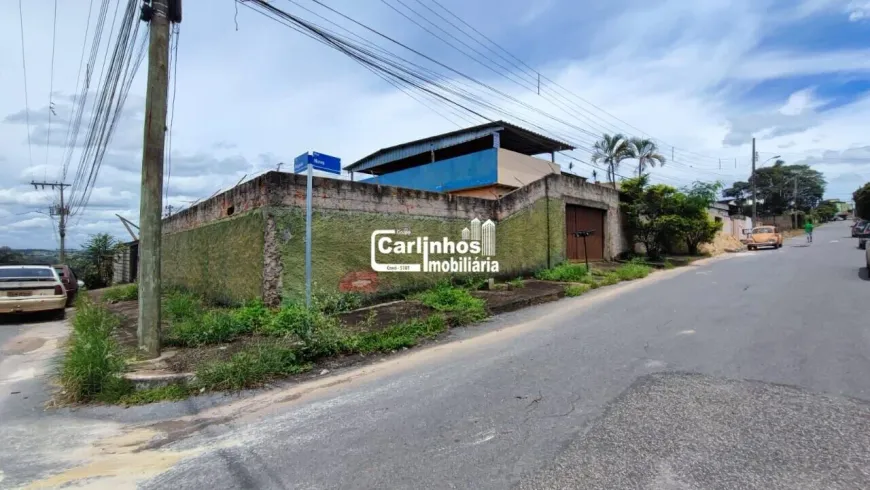 Foto 1 de Casa com 3 Quartos à venda, 108m² em Centro, São Joaquim de Bicas