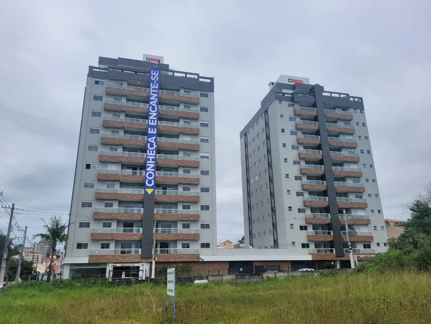 Foto 1 de Apartamento com 3 Quartos à venda, 96m² em Estreito, Florianópolis