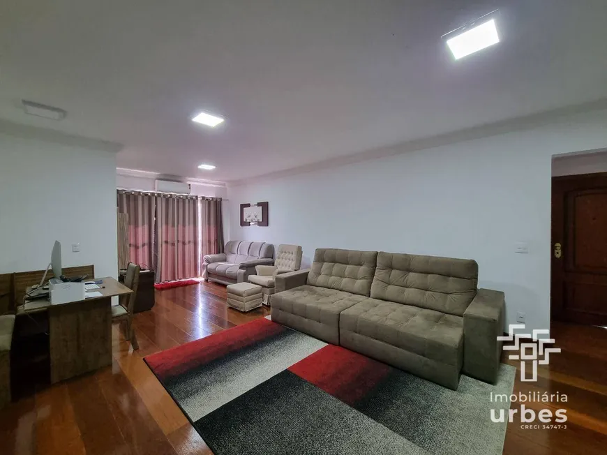 Foto 1 de Apartamento com 3 Quartos à venda, 133m² em Vila Medon, Americana