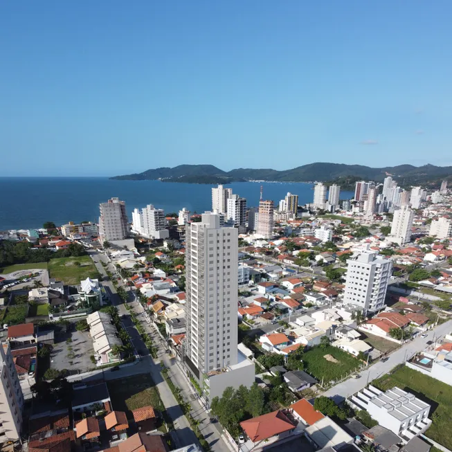 Foto 1 de Apartamento com 3 Quartos à venda, 125m² em Perequê, Porto Belo