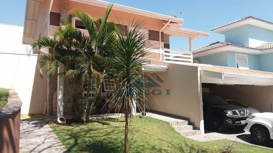 Foto 1 de Casa de Condomínio com 3 Quartos à venda, 250m² em Parque das Videiras, Louveira