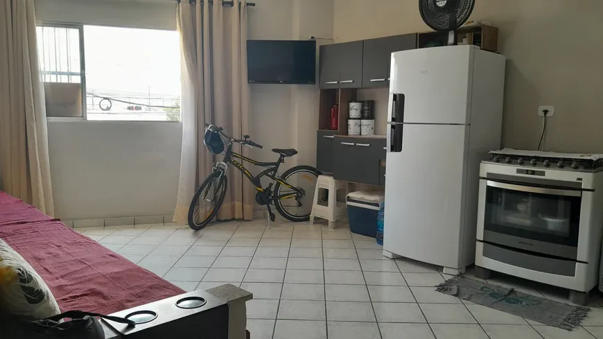 Foto 1 de Apartamento com 1 Quarto à venda, 45m² em Maracanã, Praia Grande