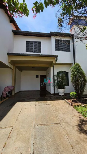 Foto 1 de Casa de Condomínio com 3 Quartos à venda, 144m² em Vila Nossa Senhora do Carmo, Araraquara