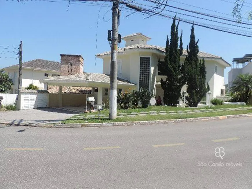 Foto 1 de Casa de Condomínio com 3 Quartos para venda ou aluguel, 280m² em Granja Viana, Cotia