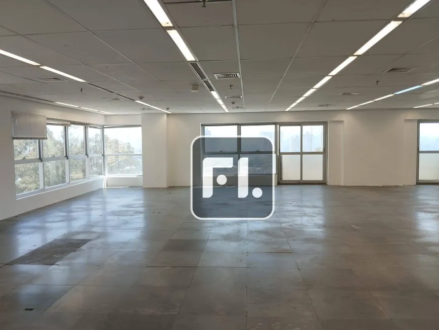 Foto 1 de Sala Comercial para venda ou aluguel, 329m² em Alphaville, Barueri