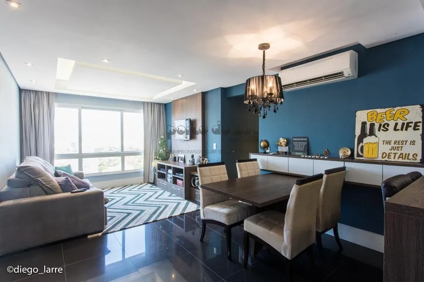 Foto 1 de Apartamento com 3 Quartos para venda ou aluguel, 81m² em Bom Fim, Porto Alegre