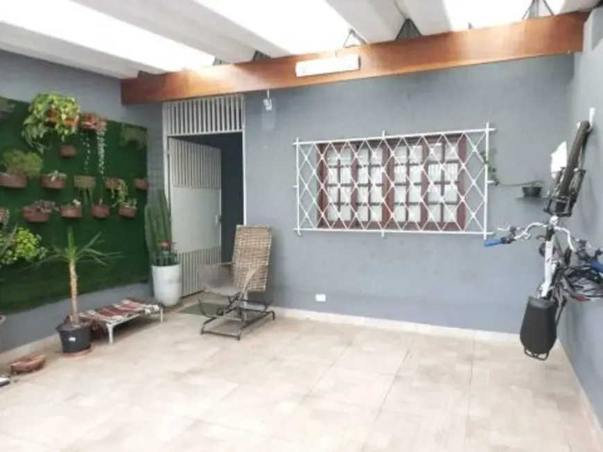 Foto 1 de Casa com 2 Quartos à venda, 125m² em Jardim Maria Rosa, Taboão da Serra