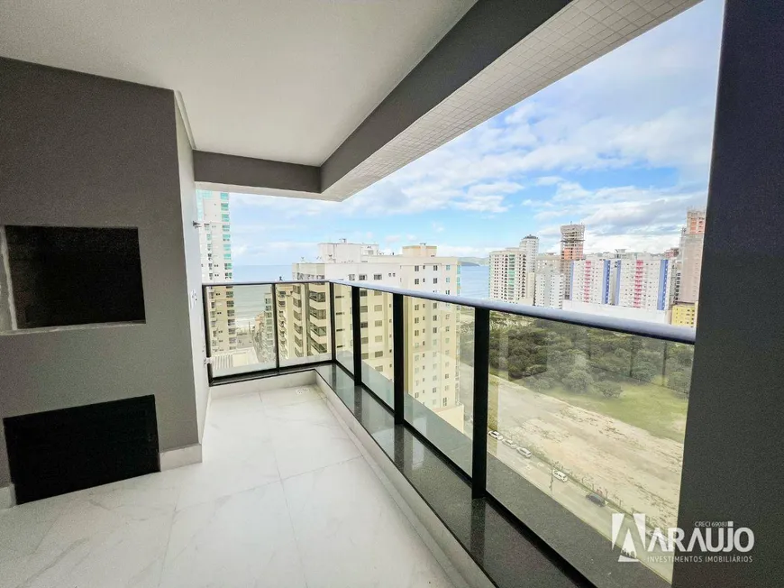 Foto 1 de Apartamento com 3 Quartos à venda, 130m² em Meia Praia, Itapema