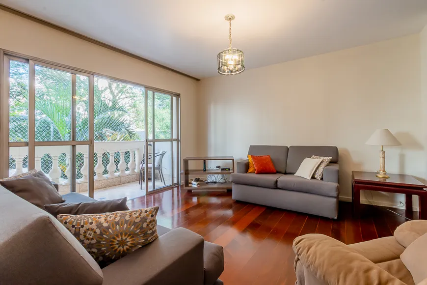 Foto 1 de Apartamento com 4 Quartos à venda, 220m² em Perdizes, São Paulo