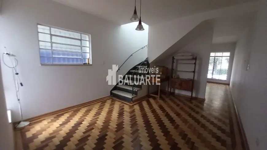 Foto 1 de Sobrado com 3 Quartos para venda ou aluguel, 150m² em Campo Belo, São Paulo