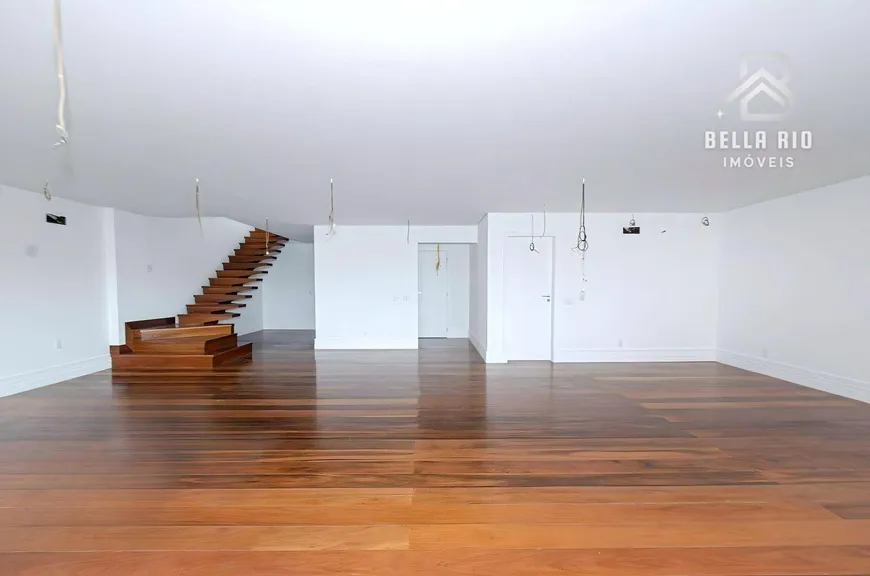 Foto 1 de Apartamento com 4 Quartos à venda, 388m² em Urca, Rio de Janeiro