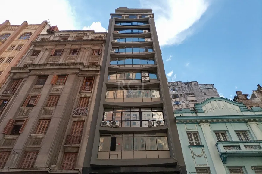 Foto 1 de Sala Comercial à venda, 140m² em Centro Histórico, Porto Alegre