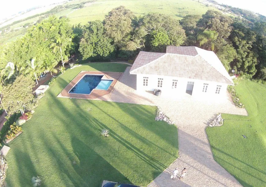 Foto 1 de Fazenda/Sítio com 3 Quartos à venda, 32000m² em Jardim Nossa Senhora das Graças, Itatiba