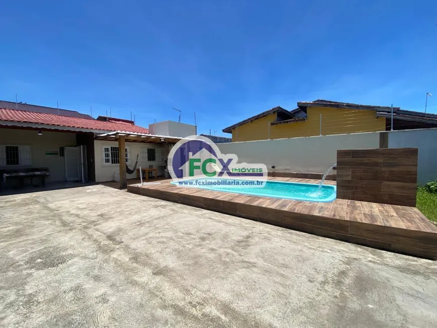 Foto 1 de Casa com 2 Quartos à venda, 65m² em Gaivota Praia, Itanhaém