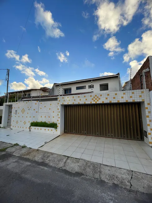 Foto 1 de Casa com 3 Quartos à venda, 330m² em Inácio Barbosa, Aracaju
