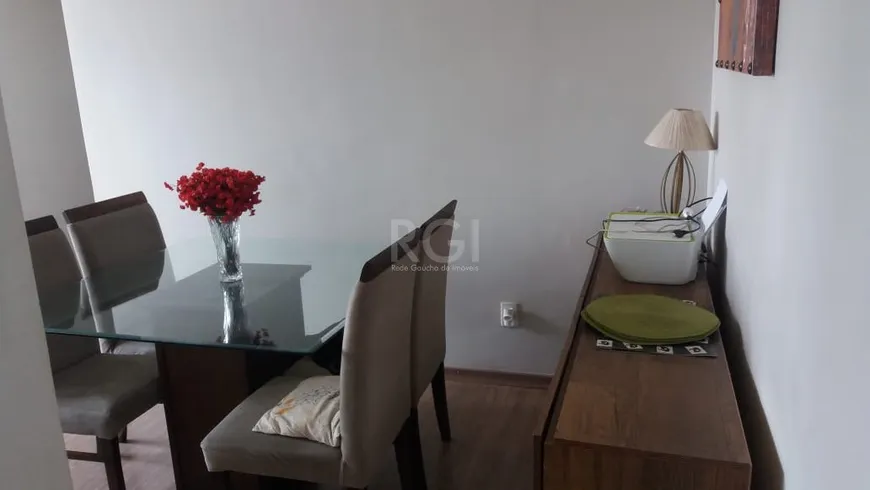 Foto 1 de Apartamento com 3 Quartos à venda, 62m² em Nonoai, Porto Alegre