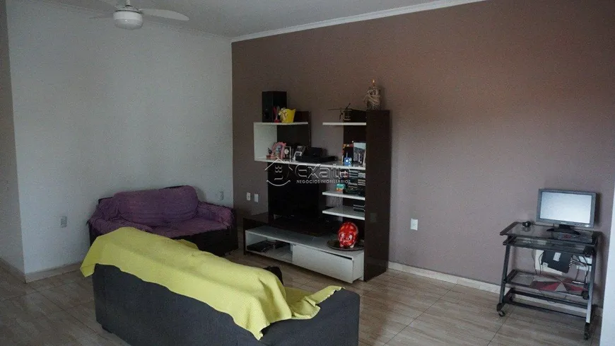 Foto 1 de Sobrado com 3 Quartos à venda, 348m² em Vila Domingues, Votorantim