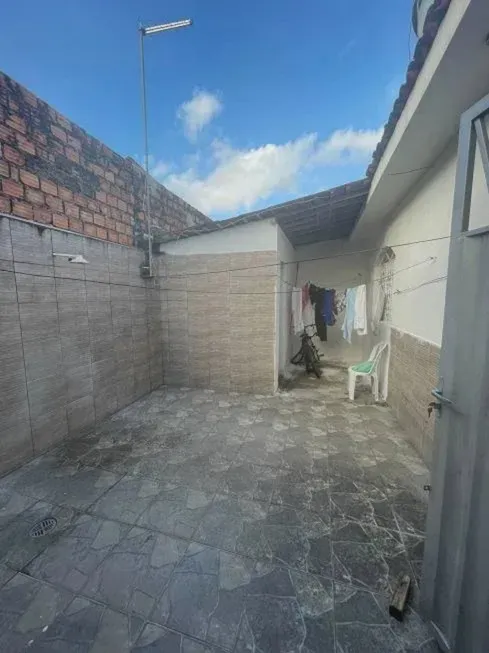 Foto 1 de Casa com 2 Quartos à venda, 130m² em Baixa de Quintas, Salvador