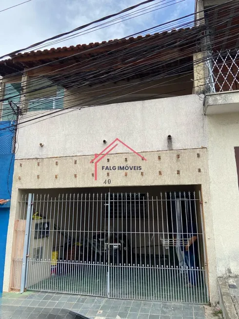 Foto 1 de Sobrado com 3 Quartos para venda ou aluguel, 233m² em Jaguaribe, Osasco
