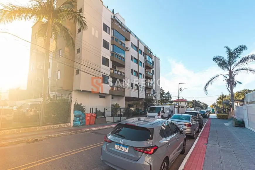 Foto 1 de Apartamento com 3 Quartos à venda, 113m² em Balneário, Florianópolis